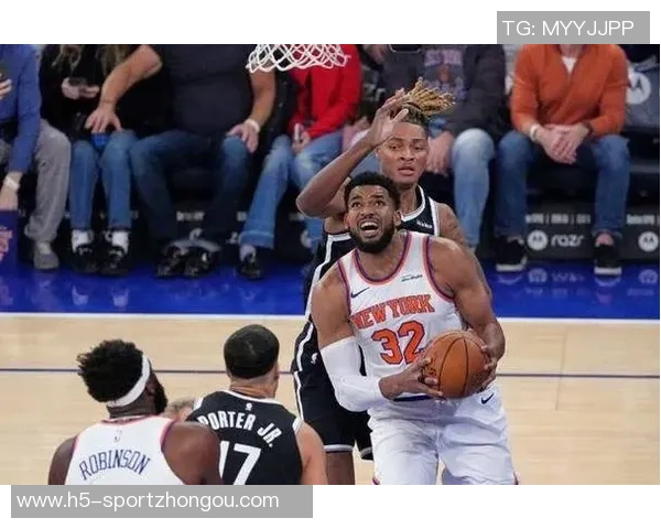 三队交易设想独行侠尼克斯篮网互换浓眉与唐斯新篇章